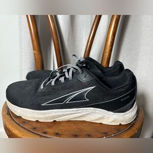 ALTRA Rivera Ego Running Shoe Men’s Size 10 Good Used Condition Black/Gray